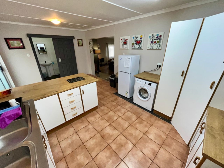 To Let 2 Bedroom Property for Rent in Beacon Bay Eastern Cape